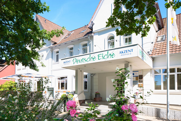 Eingang Akzent Hotel Deutsche Eiche in Uelzen